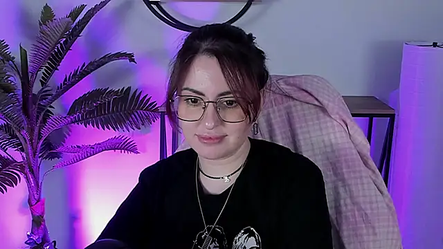 Lana  May online show from 03.06.25