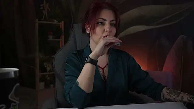 Lana  May online show from 11.03.25