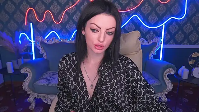 Daisy Delight online show from 09.08.25