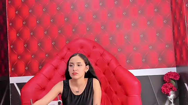 SARAFOXX  online show from 02.09.25