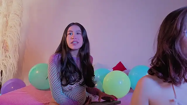 EmiGomez  online show from 01.13.26