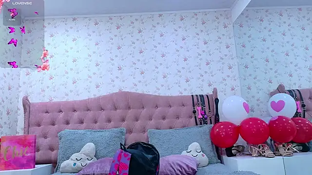 AvrillThomas online show from 03.10.25