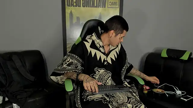 jamesinked  online show from 02.05.25