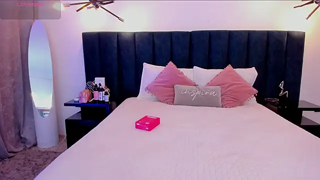 susyy7 online show from 01.12.26