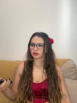 Snapshot of carol_amorim chatting on 02.18.25 carol amorim online show from 02.18.25