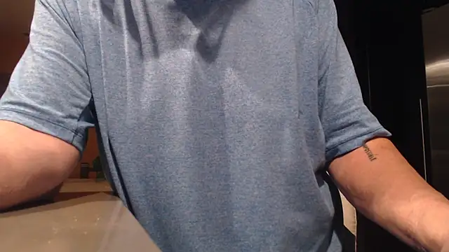 Toy-Daddy online show from 10.03.25