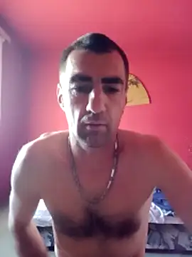 Snapshot of Gabesz1986@xh chatting on 04.24.26 Gabesz1986xh online show from 04.24.26