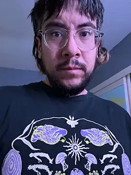 Snapshot of kumsars chatting on 12.27.24 kumsars online show from 12.27.24