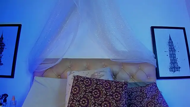 Snapshot of Redpandaa_ chatting on 12.07.24 Redpandaa online show from 12.07.24