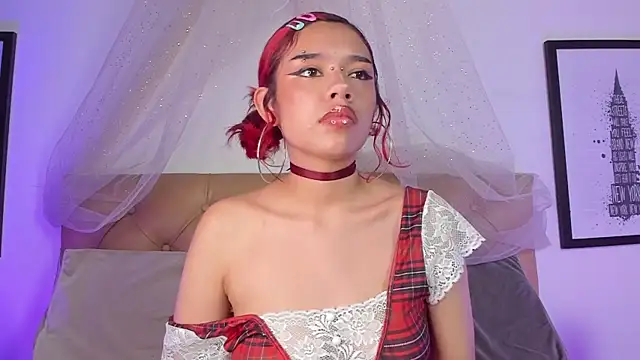 Snapshot of Redpandaa_ chatting on 01.09.25 Redpandaa online show from 01.09.25