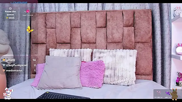 lila noa online show from 02.21.25