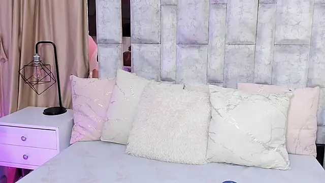 lila noa online show from 09.10.25