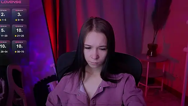 Snapshot of LilithStrangfor chatting on 11.27.25 LilithStrangfor online show from 11.27.25