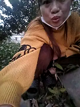 Snapshot of Fuckmehard2xx chatting on 12.28.24 Fuckmehard2xx online show from 12.28.24