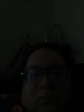 Snapshot of beautiful_hands_ chatting on 11.24.25 beautiful hands online show from 11.24.25