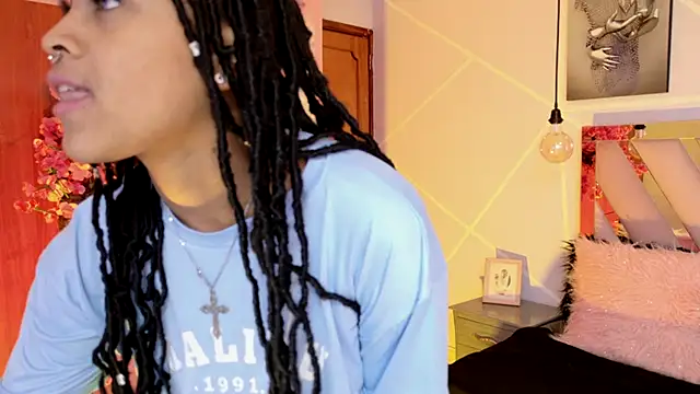 Elith noa online show from 09.23.25