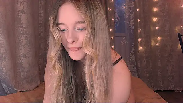 Eva Jaya online show from 12.22.24