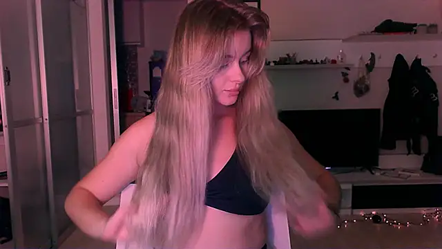 Eva Jaya online show from 09.27.25