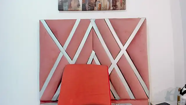  miaquevedo  online show from 04.08.26