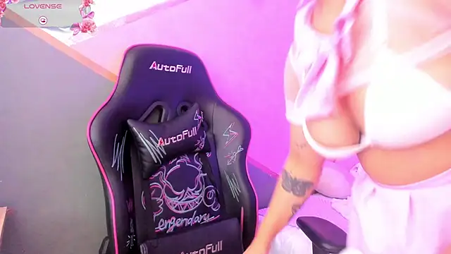 lilith noahh online show from 02.25.25