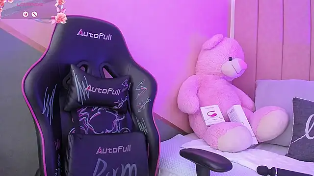 lilith noahh online show from 03.12.25