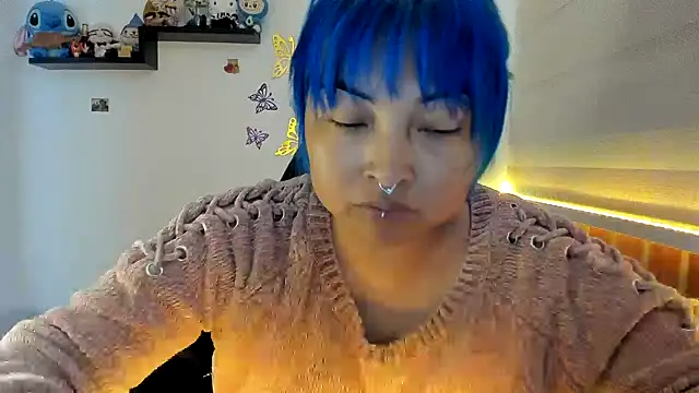 Shaddycute  online show from 11.12.25