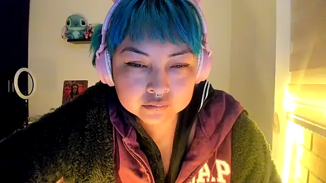 Shaddycute  online show from 01.05.26