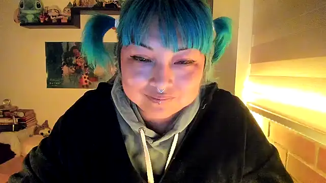 Shaddycute  online show from 02.05.26