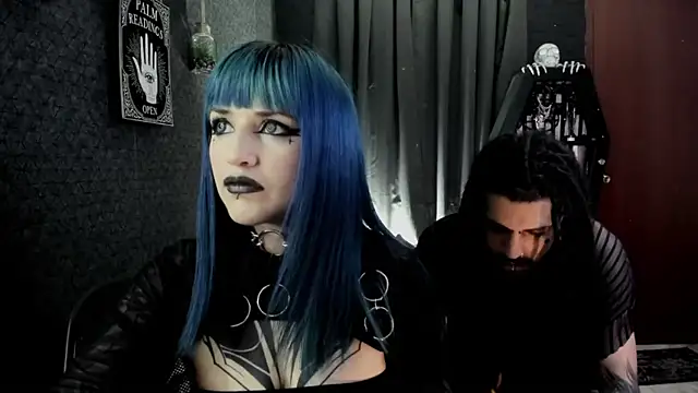 Snapshot of DimmuandDarkness chatting on 03.20.25 DimmuandDarkness online show from 03.20.25