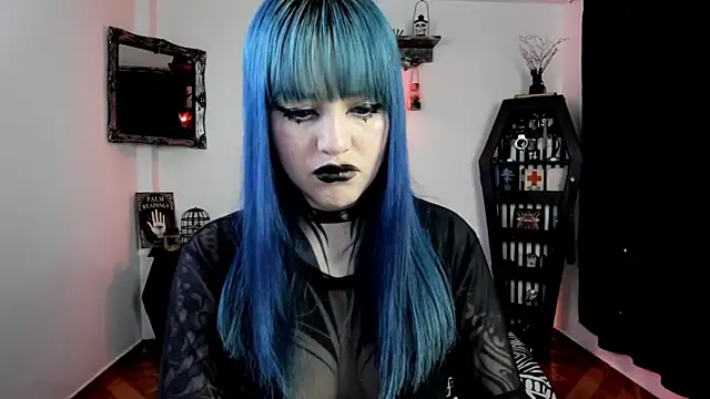 Snapshot of DimmuandDarkness chatting on 09.25.25 DimmuandDarkness online show from 09.25.25