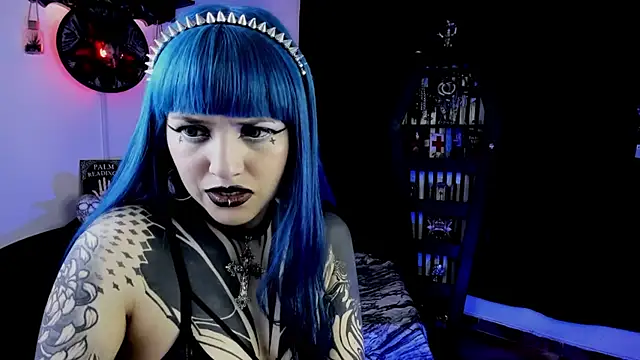 Snapshot of DimmuandDarkness chatting on 11.27.25 DimmuandDarkness online show from 11.27.25