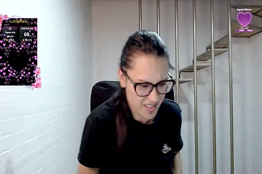 Snapshot of Jessie_Desire chatting on 02.25.26 Jessie Desire online show from 02.25.26