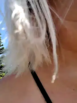 Snapshot of florecita9 chatting on 02.06.25 florecita9 online show from 02.06.25