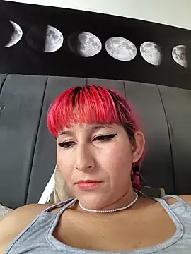 Snapshot of florecita9 chatting on 09.19.25 florecita9 online show from 09.19.25