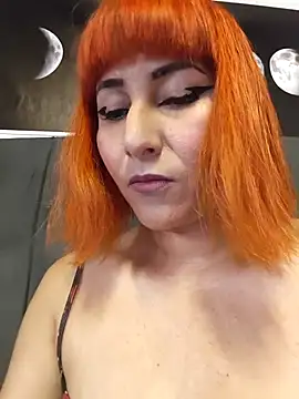 Snapshot of florecita9 chatting on 10.24.25 florecita9 online show from 10.24.25