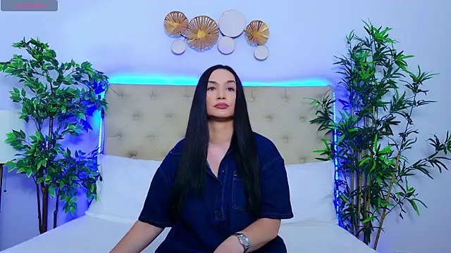 Snapshot of DaliyaArabian chatting on 07.15.26 DaliyaArabian online show from 07.15.26