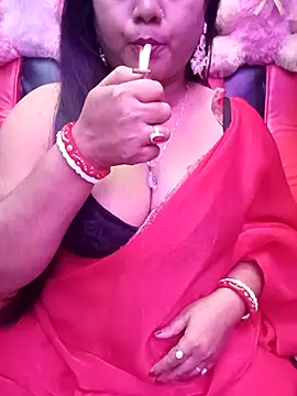 ella mariya online show from 11.18.25