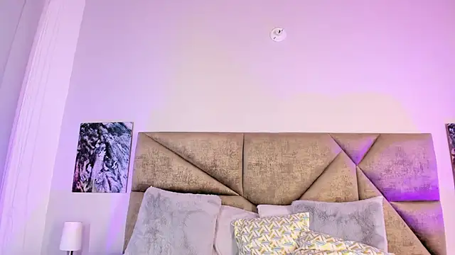 Salomesimos1 online show from 02.13.25