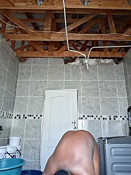 Snapshot of LaughRiotX chatting on 09.27.25 LaughRiotX online show from 09.27.25