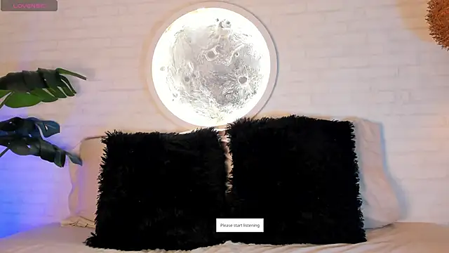 Elise Diamond online show from 02.27.25