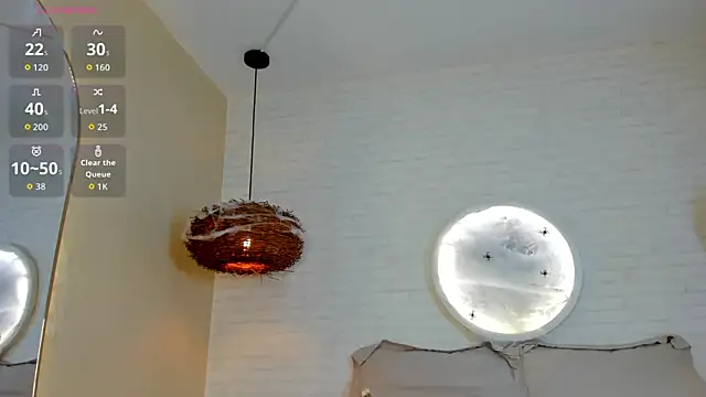 Elise Diamond online show from 10.17.25