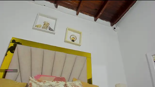 vahiolet fuentes online show from 01.28.25