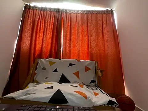 Snapshot of Malkon_Big chatting on 12.03.25 Malkon Big online show from 12.03.25