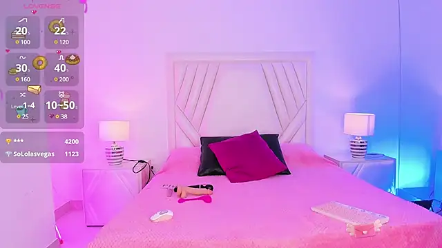 Snapshot of MavyStar chatting on 01.21.25 MavyStar online show from 01.21.25