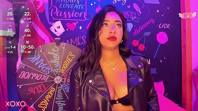 Snapshot of MavyStar chatting on 03.13.25 MavyStar online show from 03.13.25