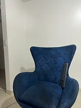 Snapshot of karenlennox1 chatting on 02.23.26 karenlennox1 online show from 02.23.26