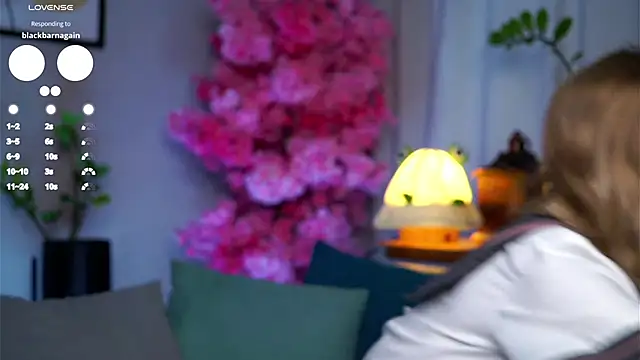 EdlinHargus online show from 03.04.25