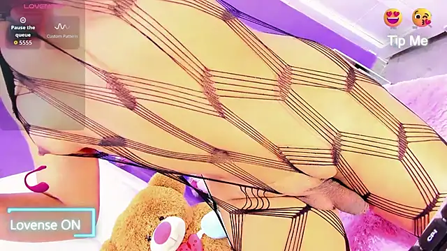 Catt Alexxa online show from 11.07.25