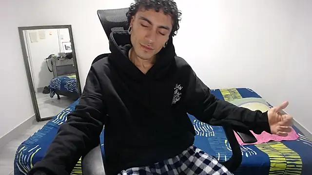 present the magic online show from 03.25.26