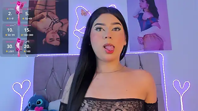 Ashley piinkk  online show from 04.24.26